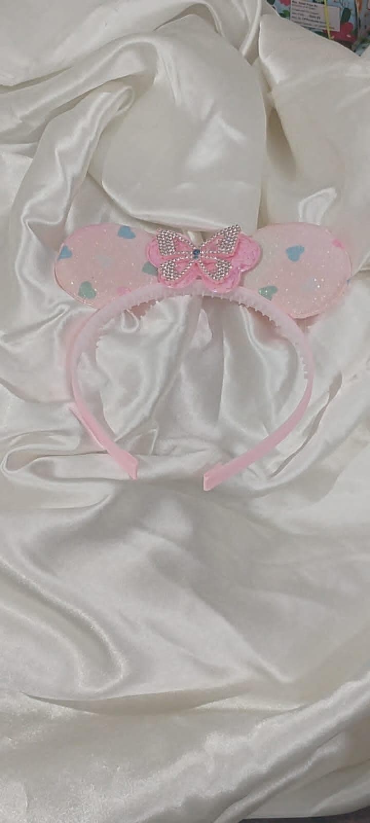 Joyify pastel Pink Hair Band with Rhinestone Butterfly Embellishment, Heart Pattern Design, Girls Fashion Hair Accessory